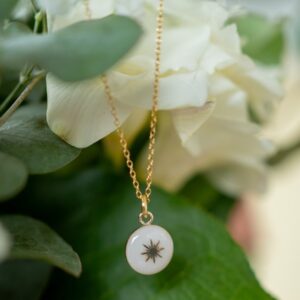 lumineuse collier gold filled en lait maternel