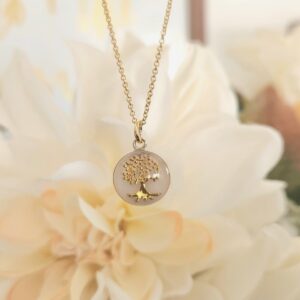 Vibrante collier en Gold Filled et lait maternel Arbre de vie